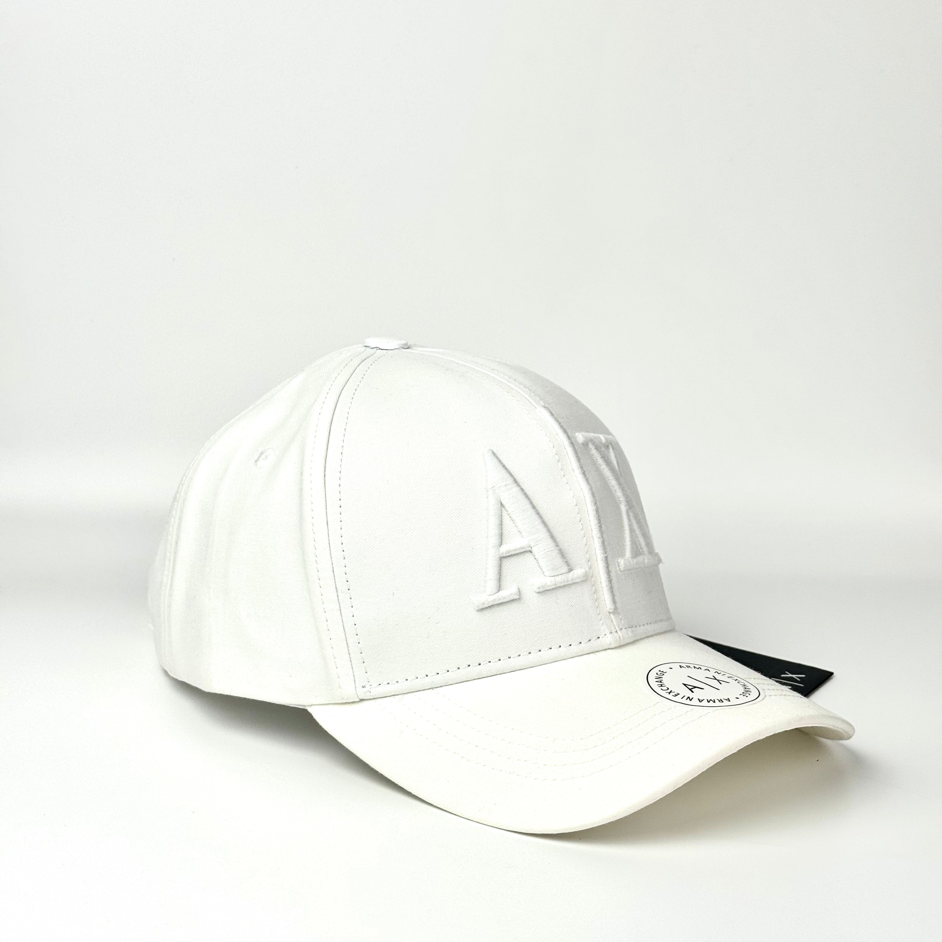 AX White Cap