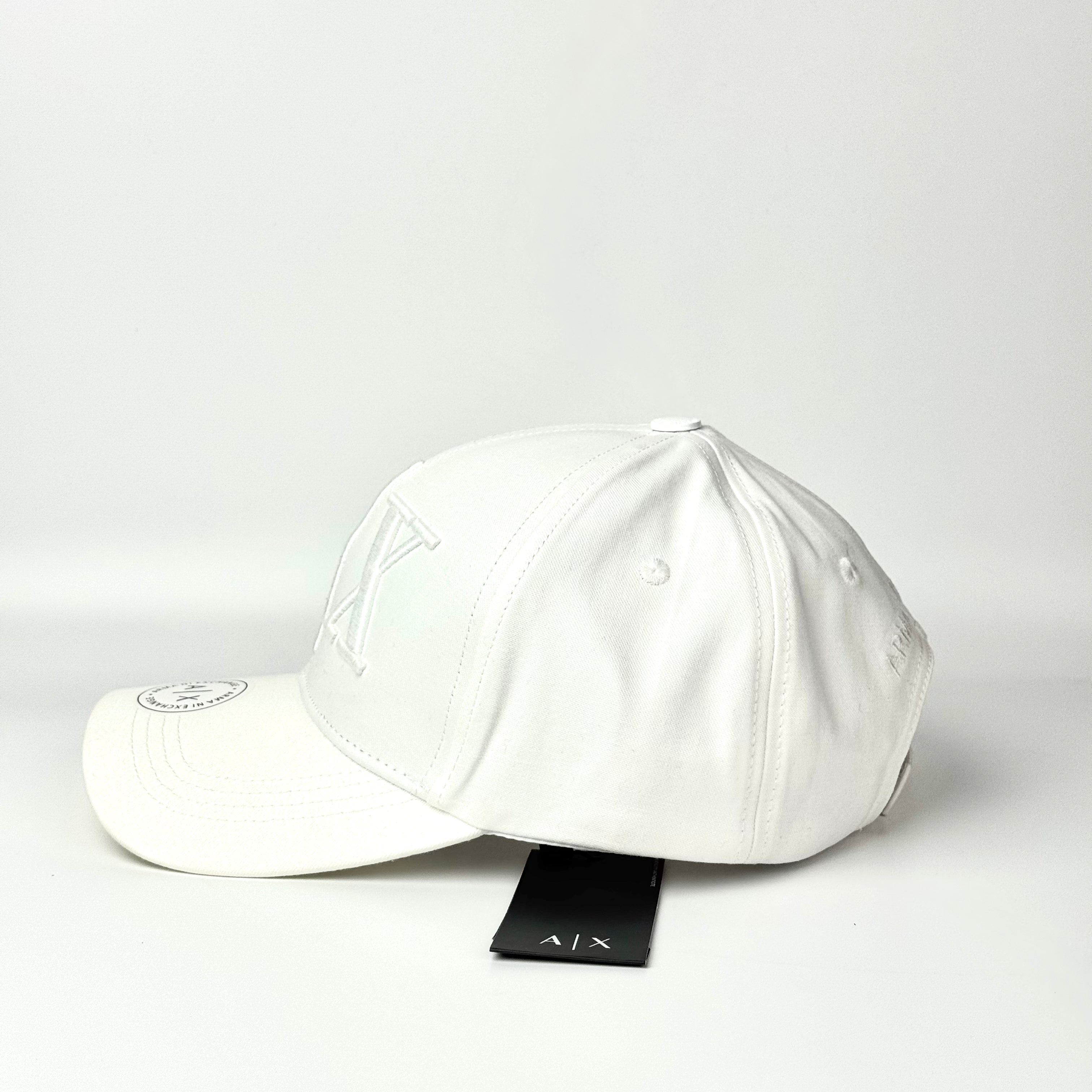 AX White Cap