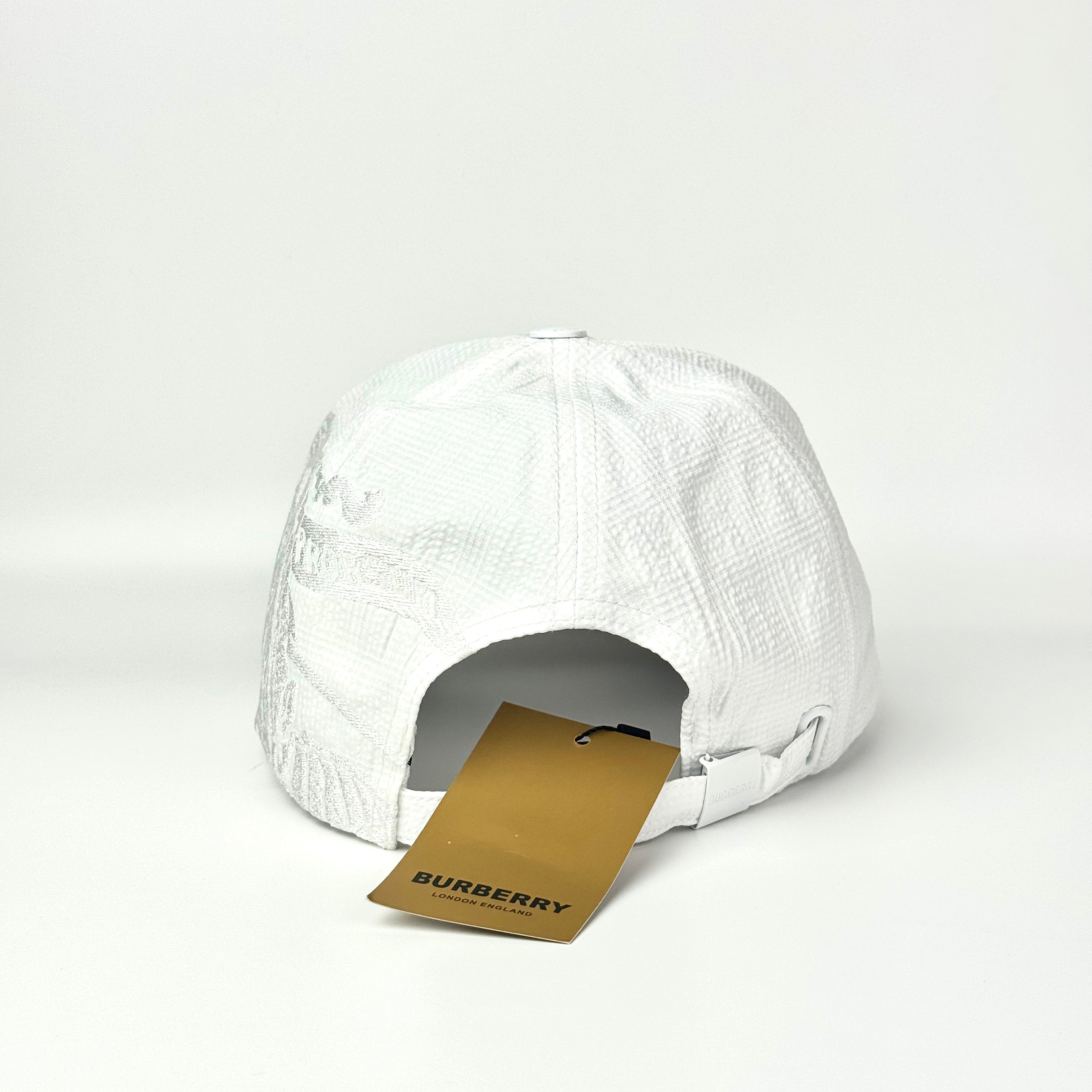 BRBRY White Cap
